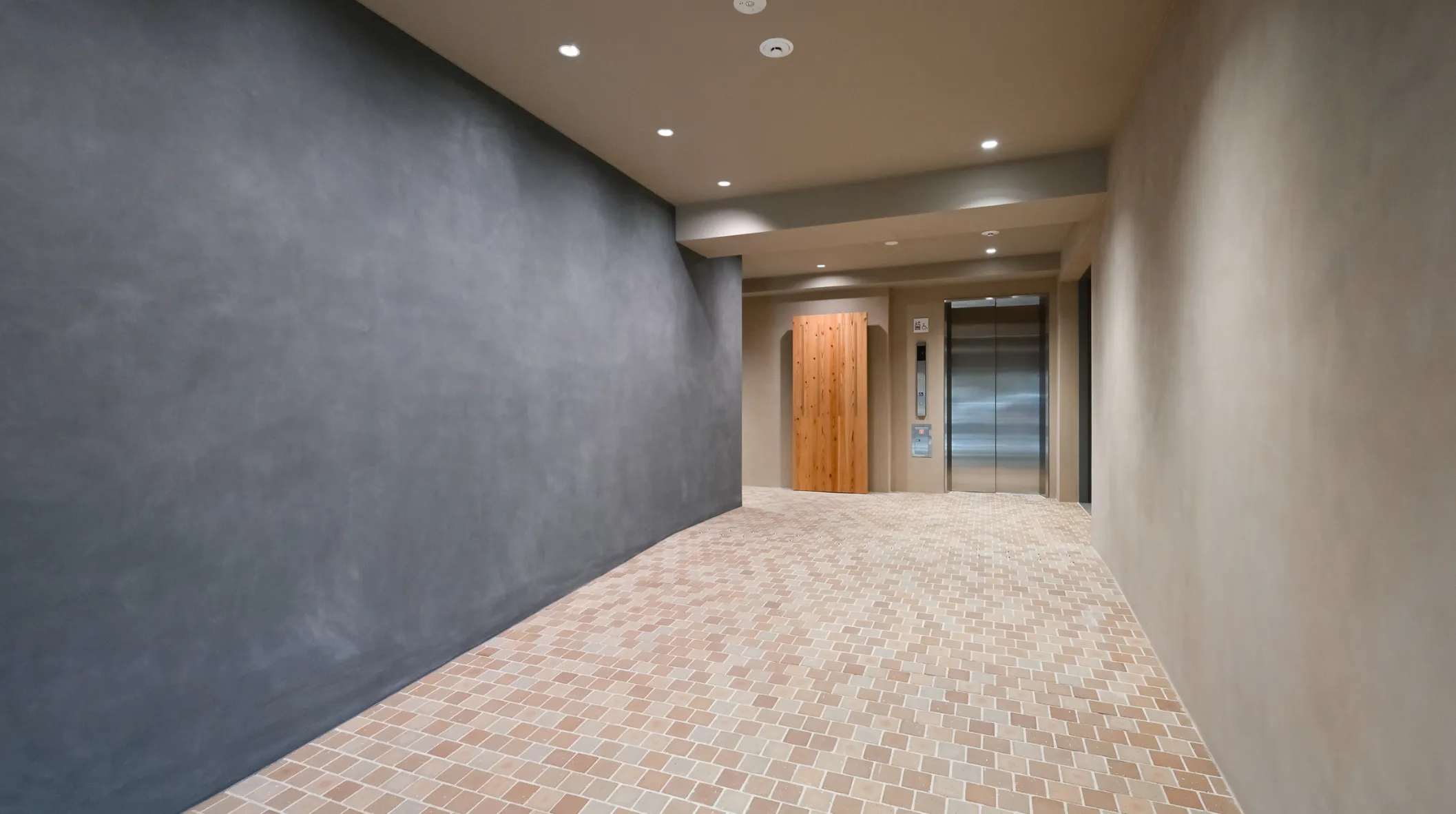 エントランスホール